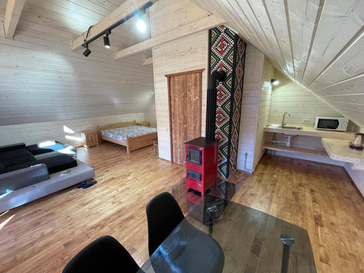 Chalet Pidstromom Mykulychyn Eksteriør billede